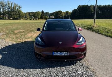 Tesla Model Y 76.000 km 37.500 &euro; Radevormwald 42477