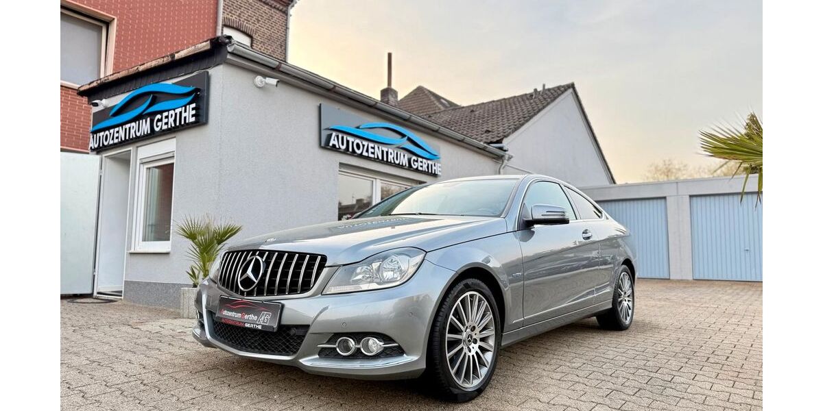 Mercedes-Benz C 250 261.000 km 8.990 &euro; Bochum 44805