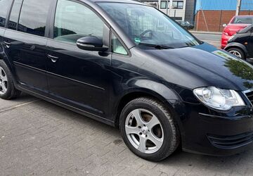 VW Touran 176.430 km 3.950 &euro; gelsenkirchen 45881