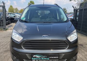 Ford Tourneo Courier 79.467 km 7.900 &euro; Bottrop 46238