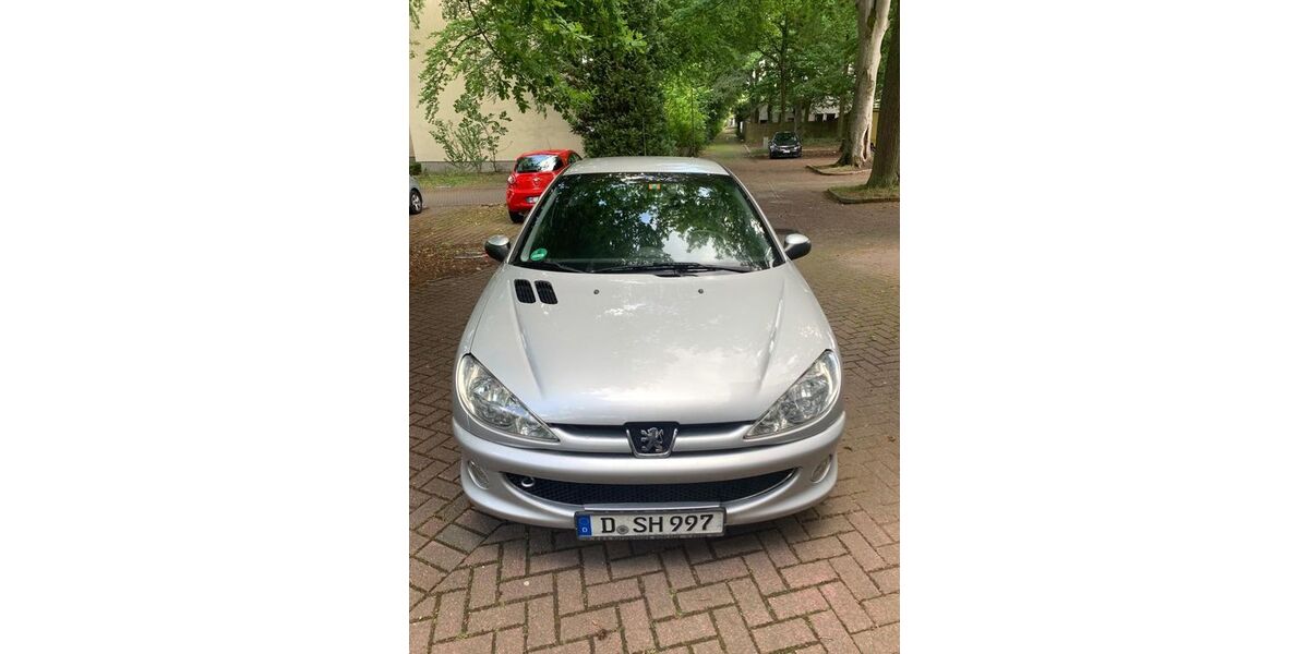 Peugeot 206 134.700 km 1.850 &euro; Erkrath 40699
