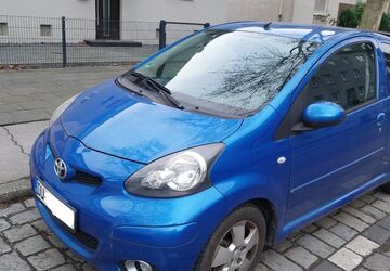 Toyota Aygo (X) 159.520 km 2.300 &euro; Duisburg 47137
