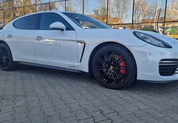 Porsche Panamera 145.298 km 38.990 &euro; Hagen 58097