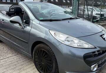 Peugeot 207 130.000 km 3.999 &euro; Essen 45359