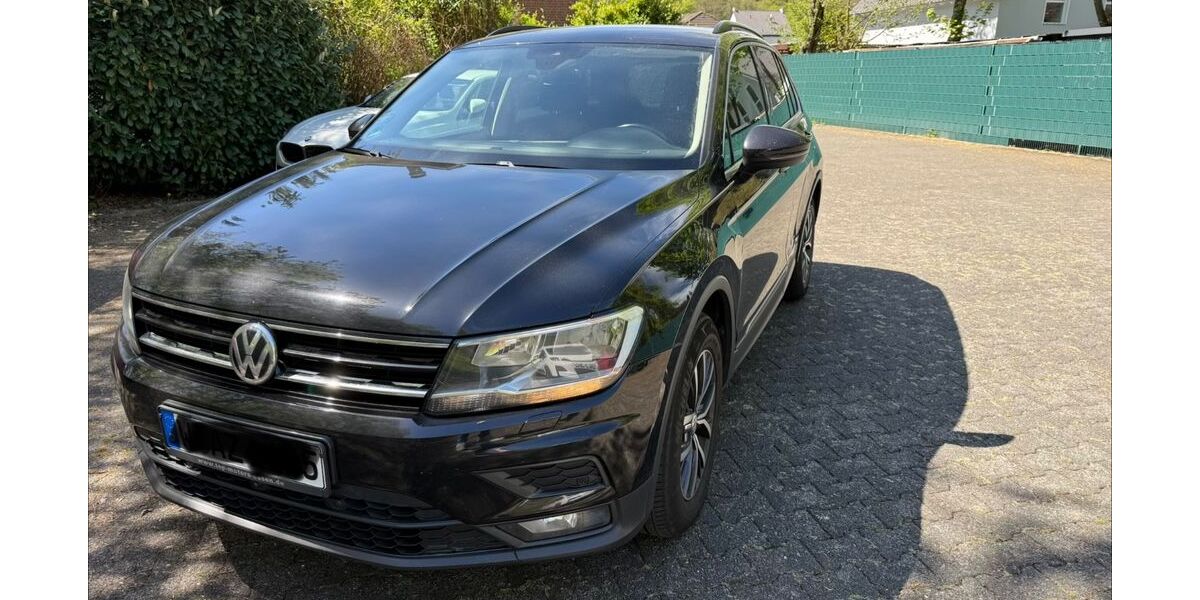 VW Tiguan 219.000 km 14.800 &euro; Wuppertal 42349