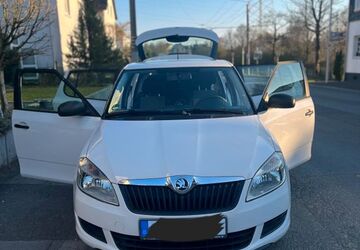 Skoda Fabia 130.000 km 5.100 &euro; Solingen 42659