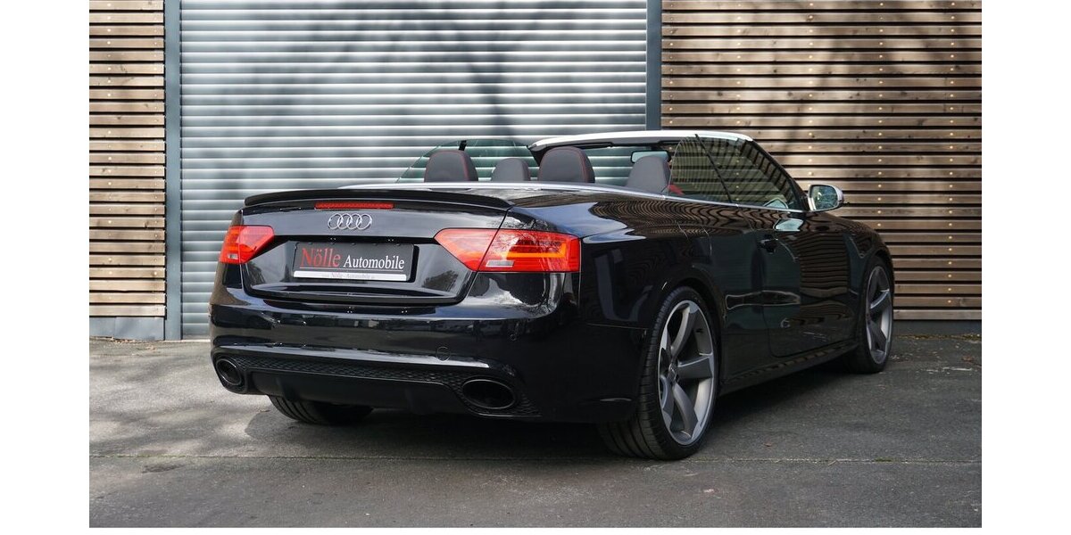 Audi RS5 4.2 1.Hd. B&O MMI 280km/h Carbon Exklusiv 47.641 km 57.900 &euro; Wuppertal 42327