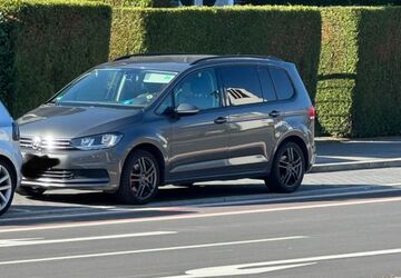 VW Touran 193.000 km 12.000 &euro; Bottrop 46238