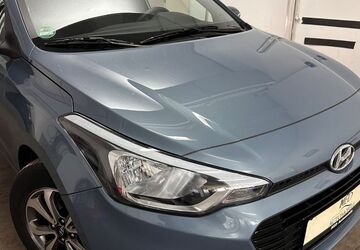 Hyundai i20 115.000 km 7.900 &euro; ESSEN 45326
