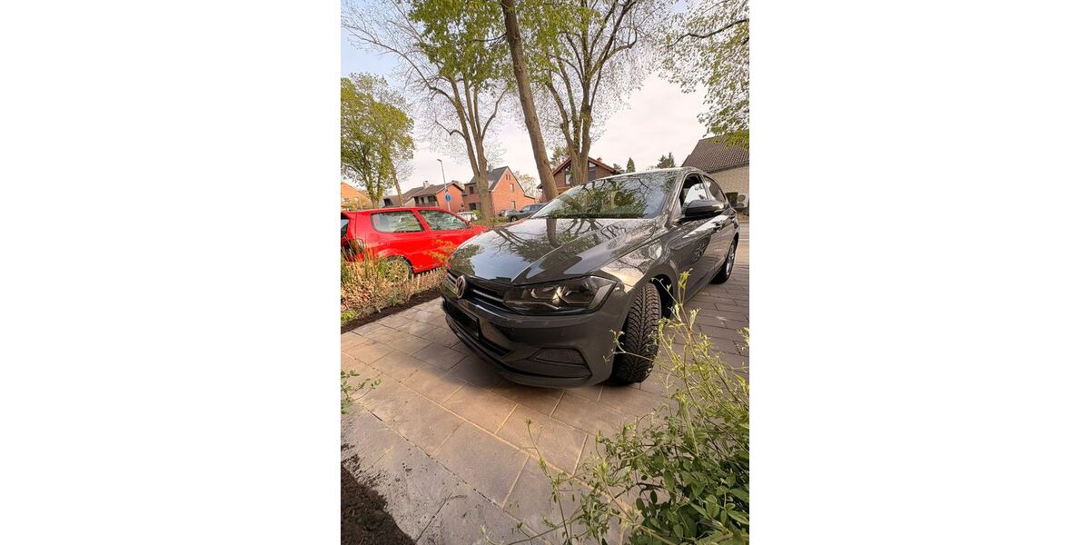 VW Polo 105.095 km 10.500 &euro; Neuss 41468