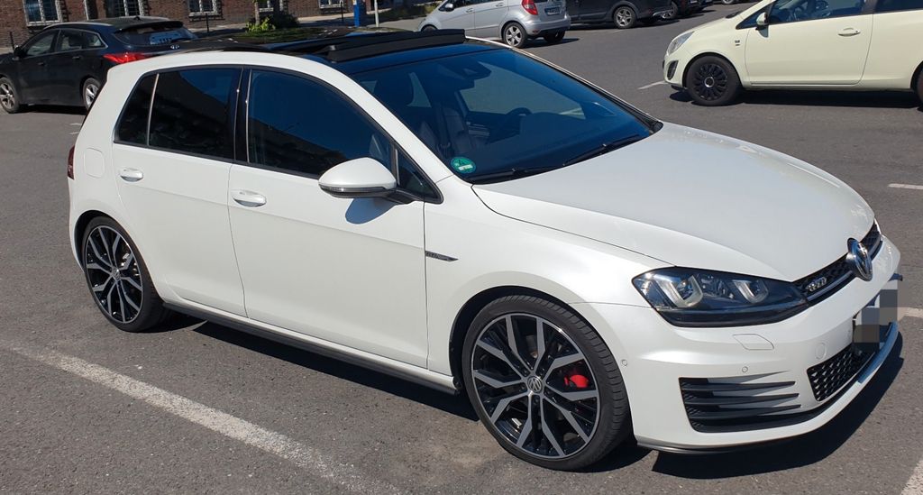 VW Golf 124.000 km 19.800 &euro; Herne 44625