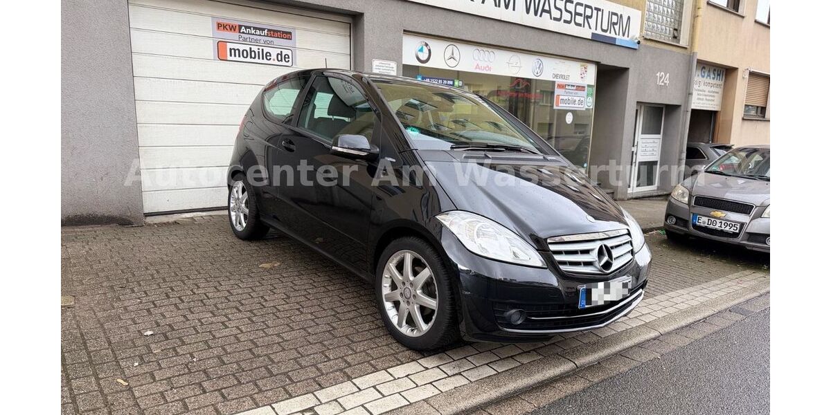 Mercedes-Benz A 160 77.850 km 5.990 &euro; Essen 45139