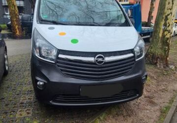 Opel Vivaro 148.000 km 12.000 &euro; ESSEN 45143