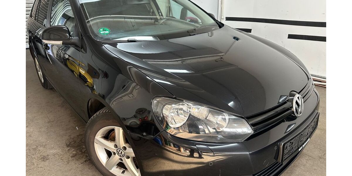 VW Golf 130.000 km 7.700 &euro; ESSEN 45326