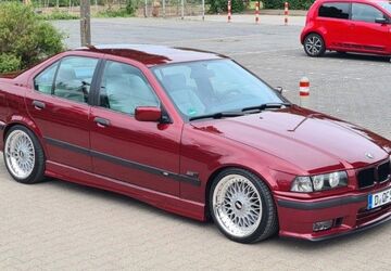 BMW 328 278.000 km 11.500 &euro; Düsseldorf 40468