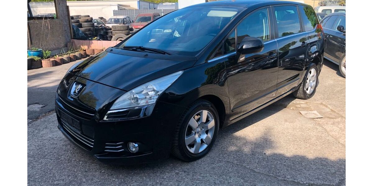 Peugeot 5008 217.094 km 4.990 &euro; Düsseldorf 40231