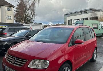 VW Touran 304.000 km 2.350 &euro; Hagen 58093