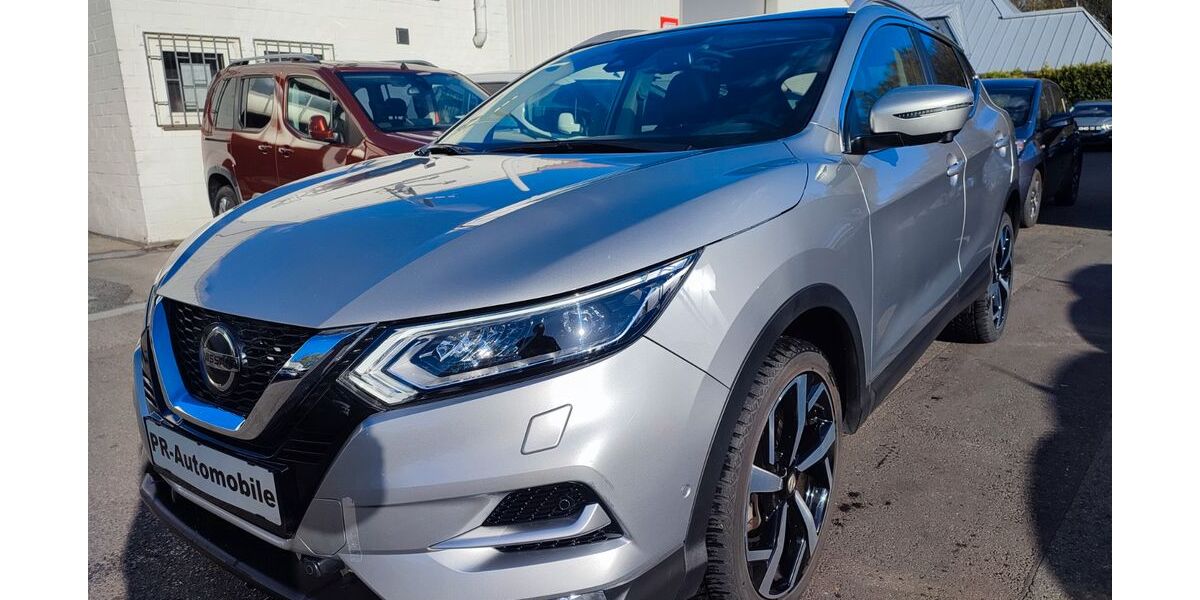 Nissan Qashqai 28.400 km 17.490 &euro; Gelsenkirchen 45892
