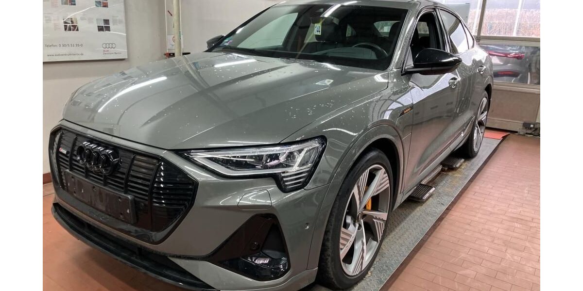 Audi e-tron 46.022 km 38.915 &euro; Hagen 58091