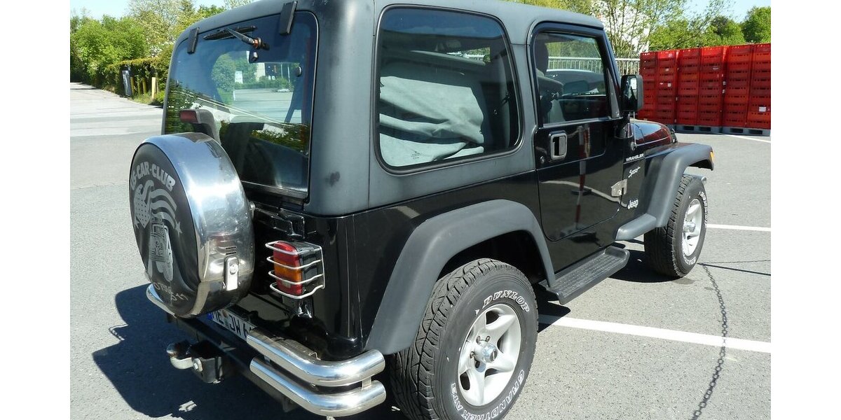 Jeep Wrangler 2.5 Sport Hartop Verdeck kein Tüv 123.000 km 8.900 &euro; Ratingen 40885
