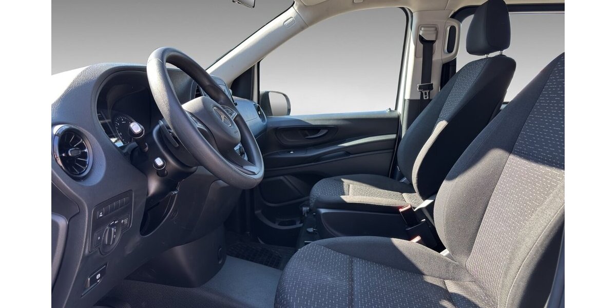 Mercedes-Benz Vito 114 CDI extralang Tourer Autom.Navi Kamera 131.129 km 25.900 &euro; Wuppertal 42327