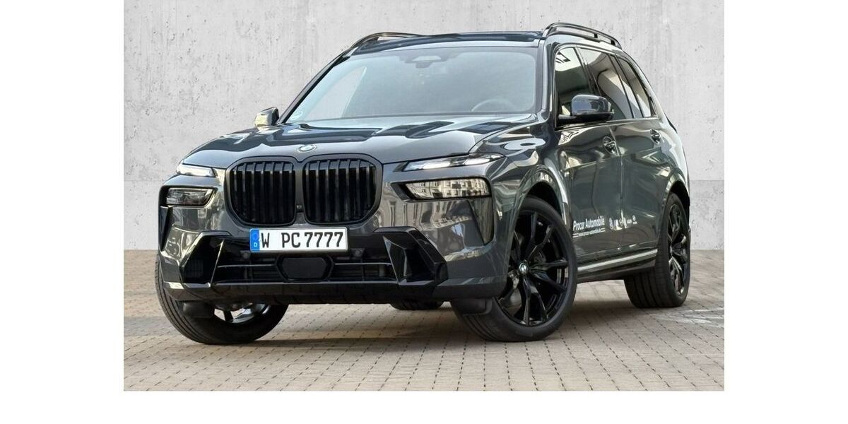 BMW X7 8.240 km 101.880 &euro; Wuppertal 42117