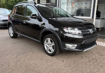 Dacia Sandero 150.000 km 6.480 &euro; Essen 45141