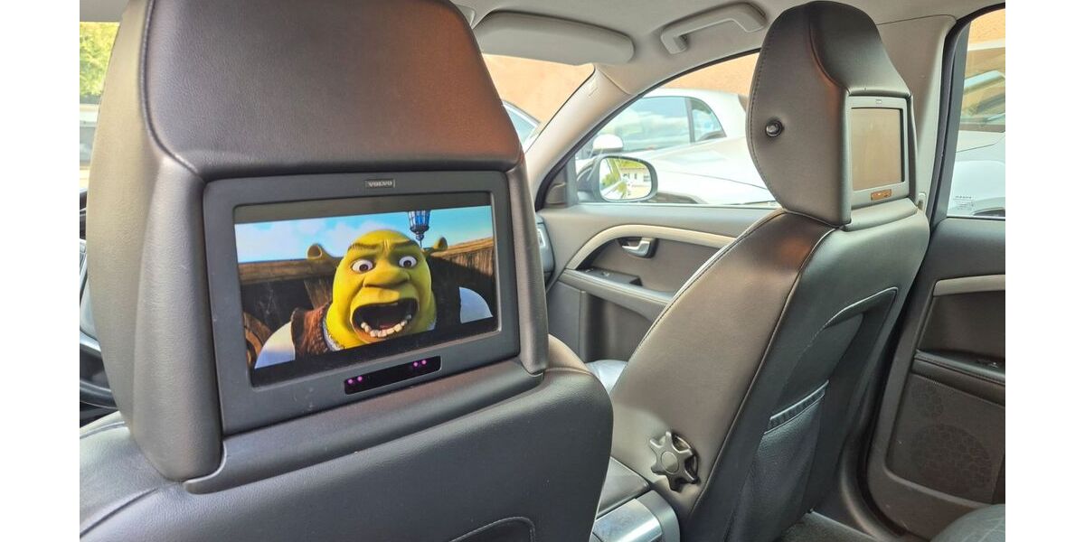 Volvo V70 141.000 km 10.990 &euro; Sprockhövel 45549