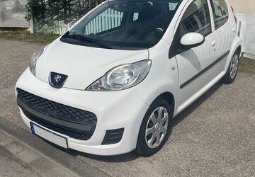 Peugeot 107 31.000 km 3.600 &euro; Solingen 42699