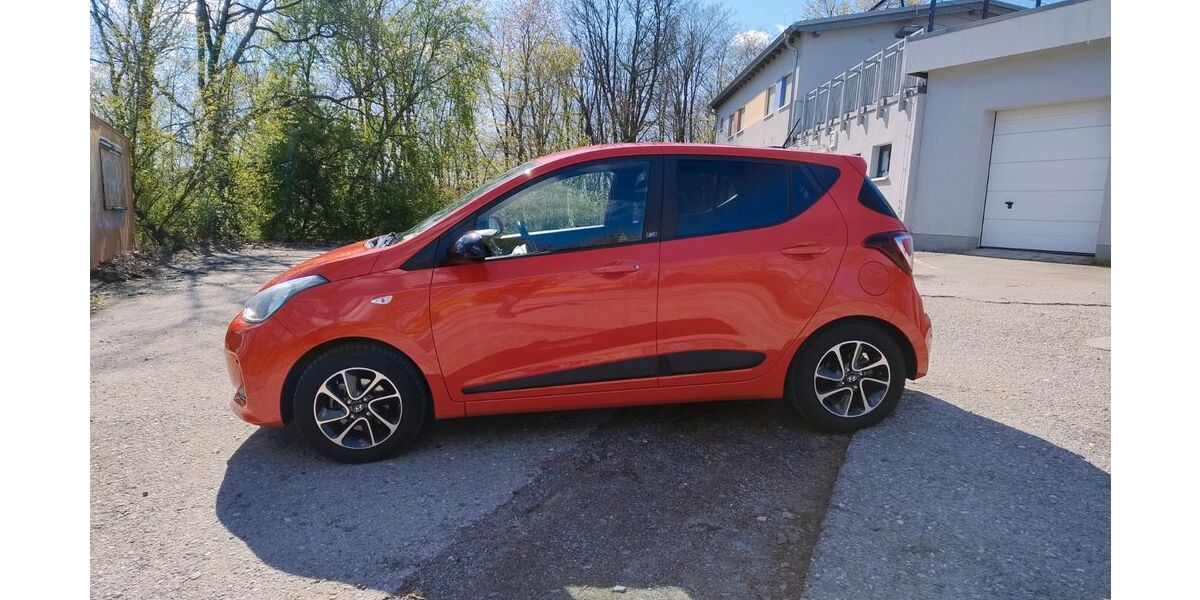 Hyundai i10 13.200 km 11.000 &euro; Ennepetal 58256