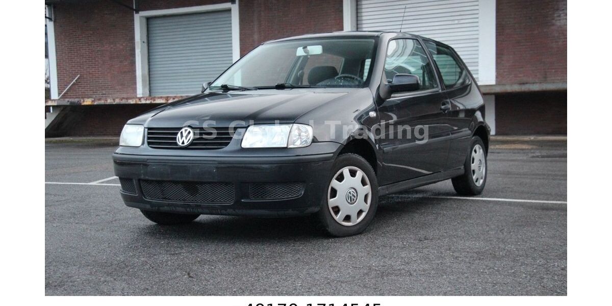 VW Polo 143.744 km 890 &euro; Düsseldorf 40589