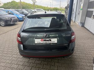 Skoda OCTAVIA TSI RS 2.0 Combi +Navi+CarPlay+Totwinkel+ 89.504 km 23.450 &euro; Meerbusch 40667