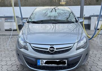 Opel Corsa 80.000 km 7.500 &euro; Düsseldorf 40472