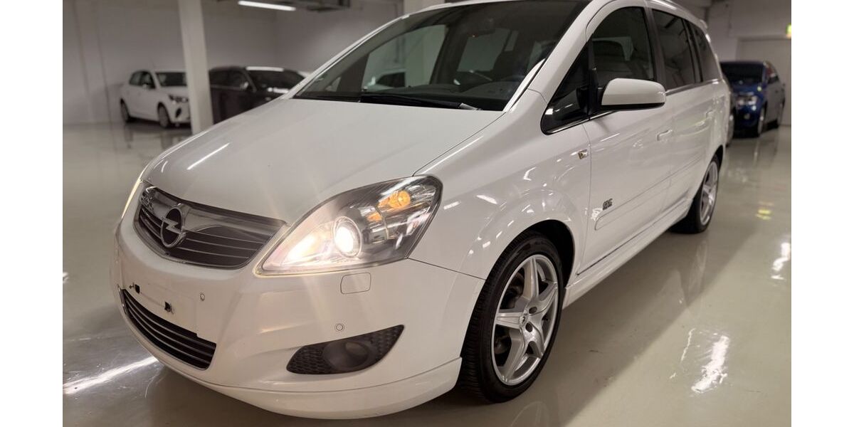 Opel Zafira 181.598 km 3.999 &euro; Düsseldorf 40233