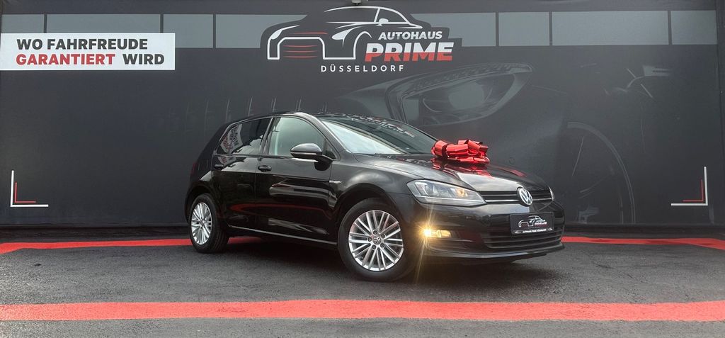 VW Golf 215.000 km 9.990 &euro; Düsseldorf 40591