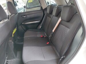 Suzuki Vitara 1.4 Mild-Hybrid Comfort 4x2 Kam Klima 27.380 km 18.470 &euro; HAAN 42781