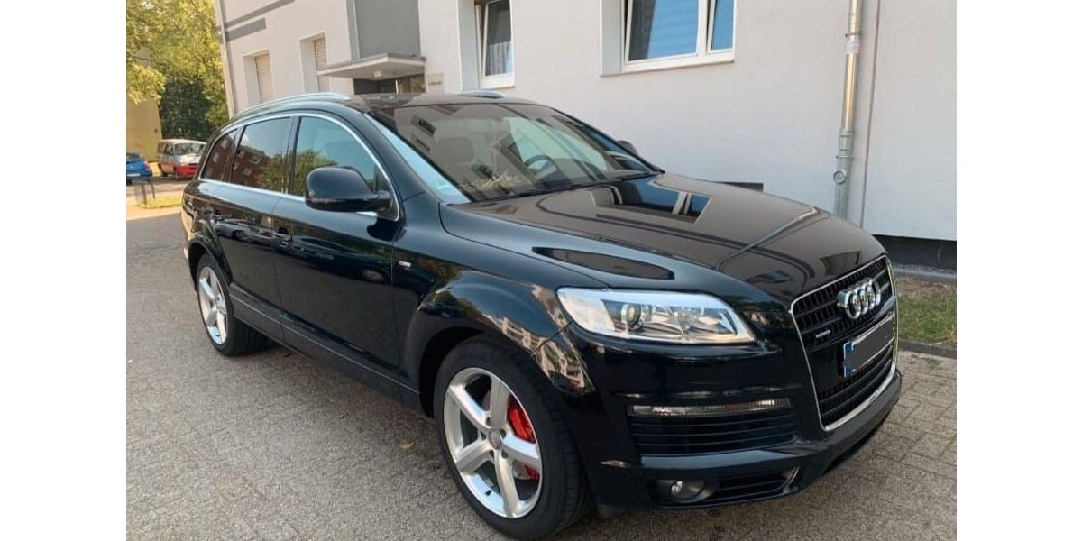 Audi Q7 241.000 km 10.650 &euro; Duisburg 47179