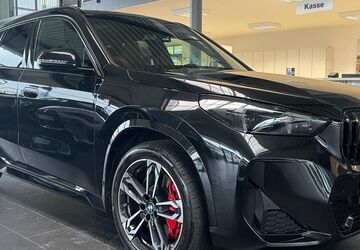 BMW X1 5.811 km 43.490 &euro; Langenfeld 40764