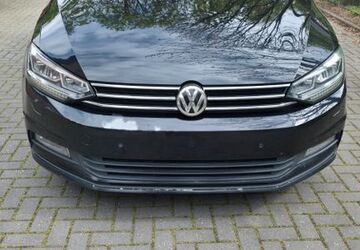 VW Touran 255.000 km 10.900 &euro; Duisburg 47178