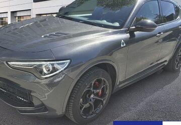 Alfa Romeo Stelvio 48.589 km 48.888 &euro; Solingen 42655