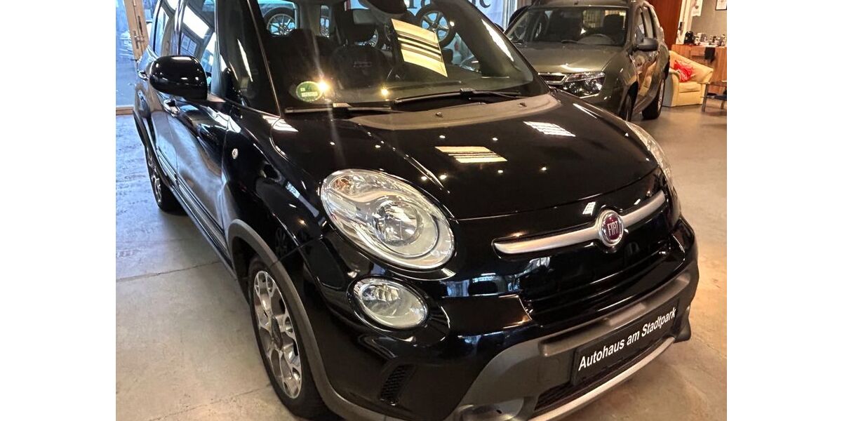 Fiat 500L 129.000 km 6.999 &euro; Bochum 44791
