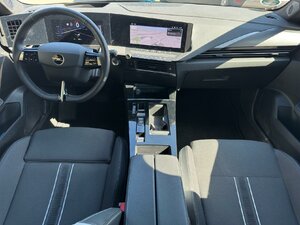 Opel Astra GS KAM NAV SHZ LHZ Frontscheibenheiz. 360° K 9.000 km 28.900 &euro; HAAN 42781