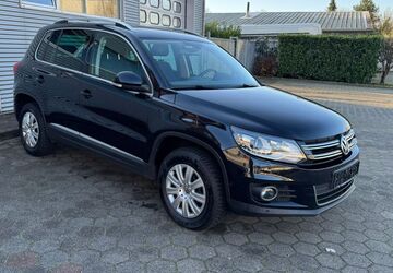 VW Tiguan 254.683 km 5.900 &euro; Bochum 44807