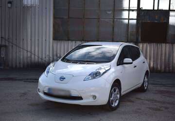 Nissan Leaf 47.000 km 9.300 &euro; Düsseldorf 40215