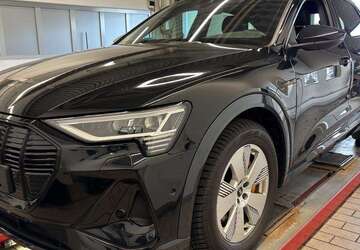 Audi e-tron 73.404 km 34.940 &euro; Hagen 58091
