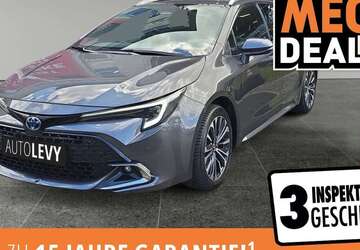 Toyota Corolla 18.023 km 28.890 &euro; Düsseldorf 40233