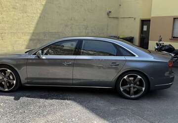 Audi A8 152.756 km 29.750 &euro; Wuppertal 42275