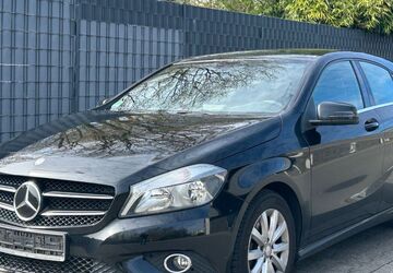 Mercedes-Benz A 180 97.500 km 8.999 &euro; Solingen 42655