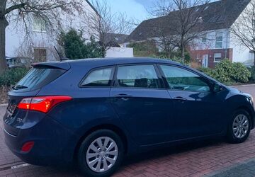 Hyundai i30 94.000 km 8.900 &euro; Bottrop 46244