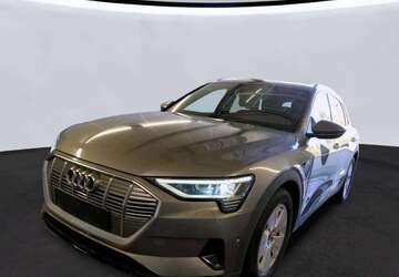 Audi e-tron 29.969 km 27.650 &euro; Hagen 58091